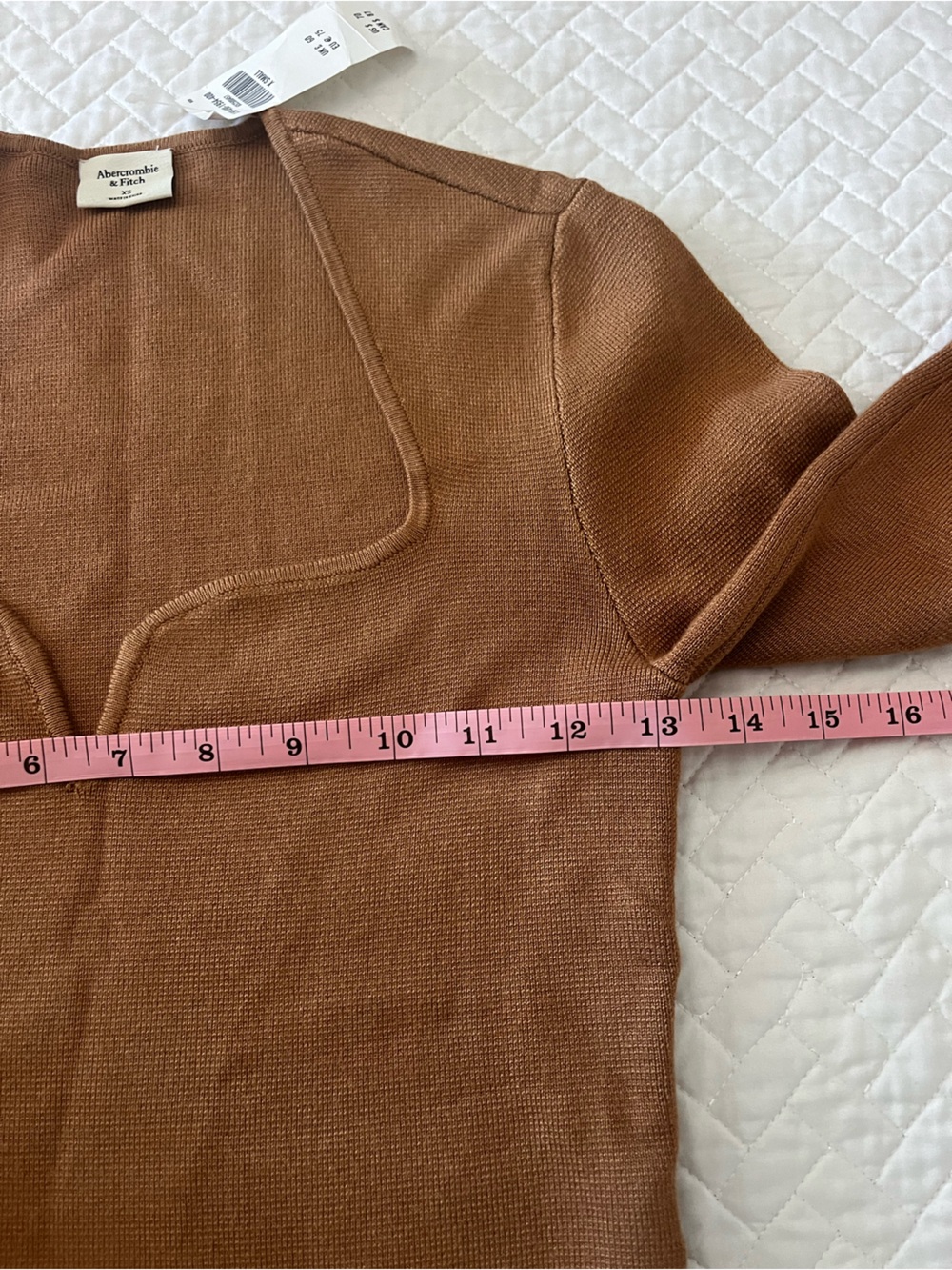 Abercrombie & Fitch Brown V-Neck Knit Sweater fitted - Picture 5 of 6